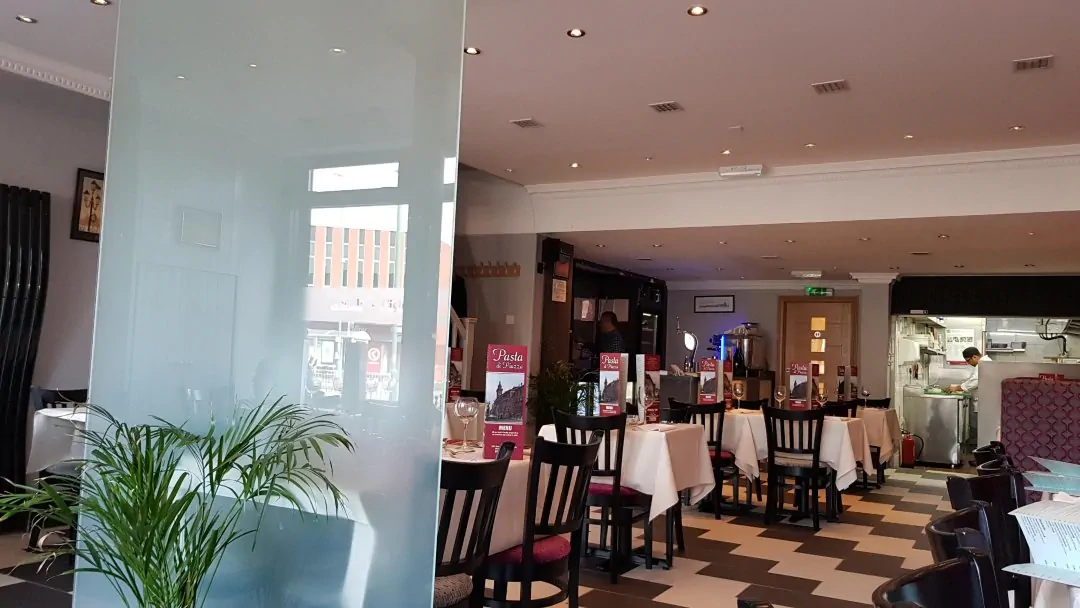 Pasta Di Piazza Inside 2
